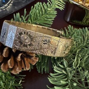 Source Unknown Gold and Silver Floral Bracelet